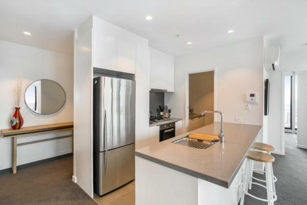 Experience Platinum Hotel Apartments Melbourne City Exterior foto
